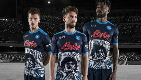 Napoli deberá dejar de usar la camiseta con la que buscaba homenajear a Maradona. (Foto: Napoli)