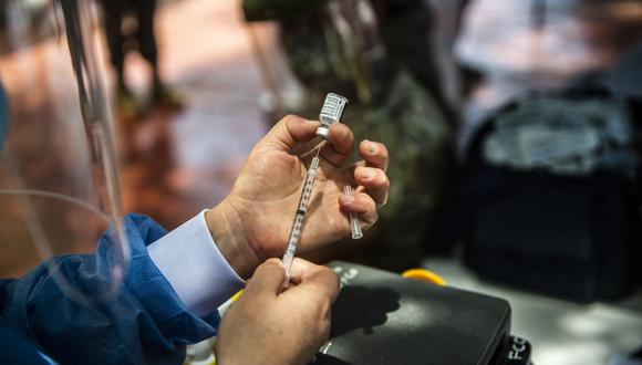 El Minsa programó tres Vacunatones para inmunizar a mayor cantidad de personas. (Foto: AFP)
