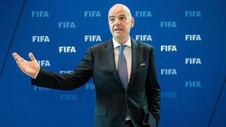 Infantino propone el uso de GPS para determinar los fueras de juego