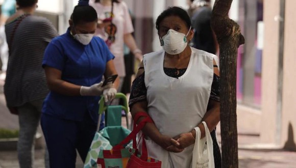 Munayco indicó que si bien los contagios han descendido en Lima, la cantidad de fallecidos sigue siendo alta (Foto: GEC)