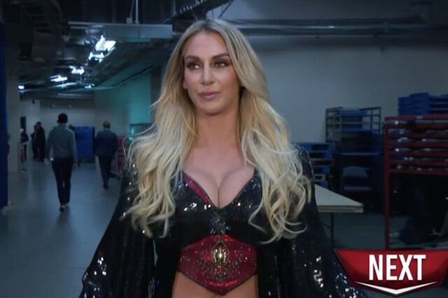 La pelea entre Charlotte Flair y Sarah Logan no tuvo resultado. (Foto: WWE)