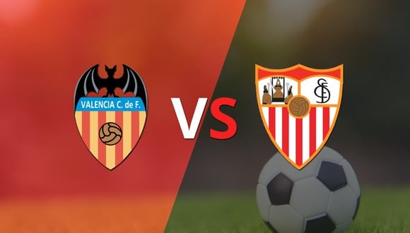 Valencia y Sevilla empatan 1-1 y se van a los vestuarios