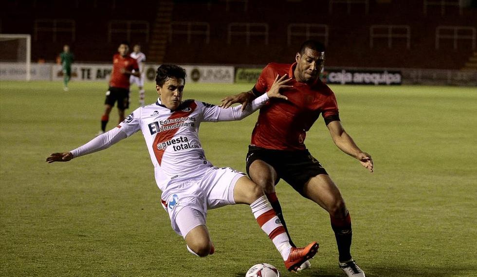 Melgar recibió a Deportivo Municipal por la fecha 9 del Torneo Clausura. (Foto: Omar Cruz)