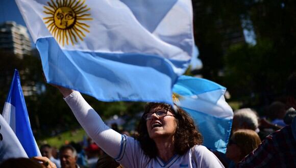 PASO 2021: Argentina celebra este domingo unas elecciones primarias que definirán los candidatos para las legislativas de noviembre. (RONALDO SCHEMIDT / FRENTE DE TODOS PARTY / AFP).