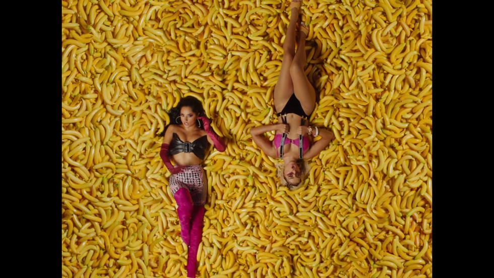 YouTube: Anitta y Becky G estrenan videoclip de “Banana” (Foto: Captura de pantalla)