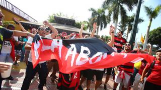 Tomaron Barranco: así fue el banderazo de los hinchas del ‘Mengao’ en Barranco previo a la final de la Libertadores 2019 [FOTOS]