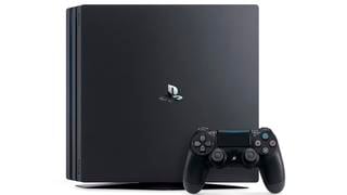 PlayStation 4 Pro es convertida en una laptop casi perfecta