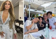 Jennifer Lopez celebra el “Día de la Madre” junto a su mamá y sus gemelos