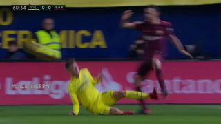 Ni dudó en sacar la roja: la brutal falta de Dani Raba que lo sacó del Villarreal vs. Barcelona