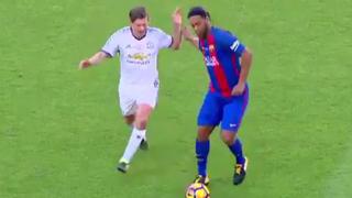 Esto es magia: Ronaldinho regaló una huachaza con el Barcelona en partido de leyendas [VIDEO]