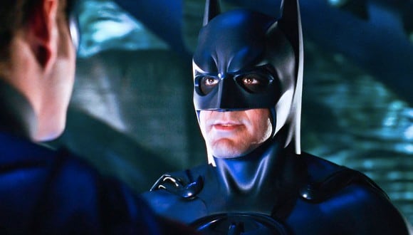 George Clooney interpretó al superhéroe en "Batman & Robin" de 1997, donde Uma Thurman interpretó a Poison Ivy (Foto: Warner Bros)