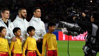 Cristiano Ronaldo no se queda atrás de Messi: su saludo como niño con jóvenes