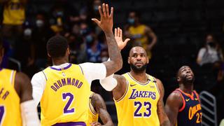 Los Lakers de LeBron vencieron a los Warriors de Stephen Curry y pasaron a los playoffs del Oeste