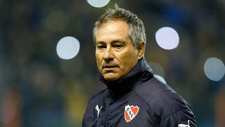 Piénsalo dos veces: hincha de Independiente amenazó a entrenador y es buscado por la Interpol