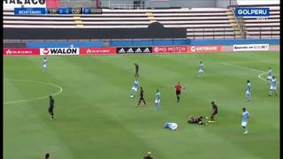 Tras duro choque: Riquelme salió lesionado en el Sporting Cristal vs. Cusco [VIDEO]