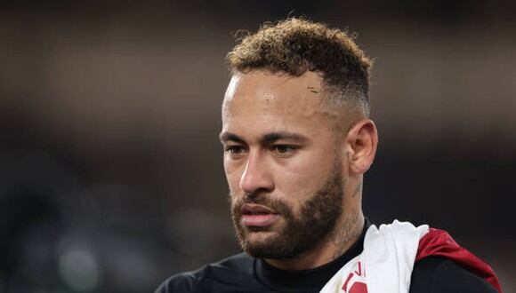 PSG estaría pensando en vender a Neymar en el próximo mercado de fichajes. (Foto: Getty Images)