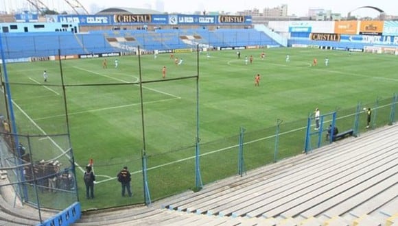 El estadio Alberto Gallardo se convirtió en mercado itinerante a falta de fútbol. (GEC)