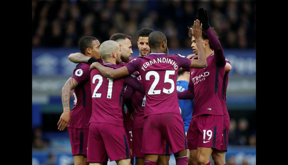 Manchester City se acerca a un título más de la Premier League.  (AFP / Reuters)