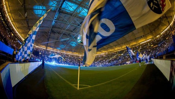 Schalke 04 anunció que quitará de su camiseta a compañía tras ataques a Ucrania. (Foto: Schalke 04)