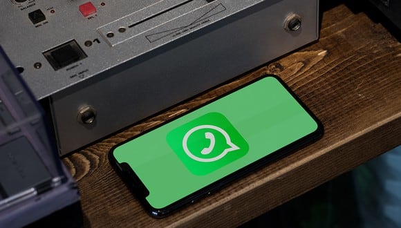 ¿Sabes lo que le pasa a tu celular si borras el caché de WhatsApp? Conócelo. (Foto: Mockup)