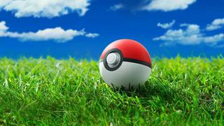 Poké Ball Plus, el nuevo periférico de Nintendo que servirá para los Pokémon Let's Go y Pokémon GO