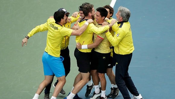 La celebración del equipo ecuatoriano en Japón. (Foto: Getty Images)