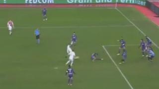 Para verlo una y otra vez: golazo de Fábregas para la victoria 2-1 del AS Mónaco ante Toulouse [VIDEO]