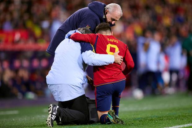 Gavi se lesionó jugando con la Selección de España. (Foto: Getty Images)