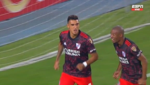 Matías Suárez anotó el 1-0 en Alianza Lima vs. River Plate. (Captura: ESPN)