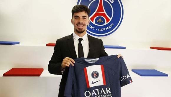 Vitinha firmó su vínculo con el PSG por las próximas cinco temporadas. (Foto: PSG)