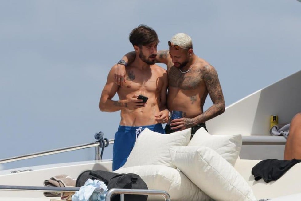 Neymar está de vacaciones en Ibiza y su estado físico llama la atención. (Foto: Agencia GTRES)