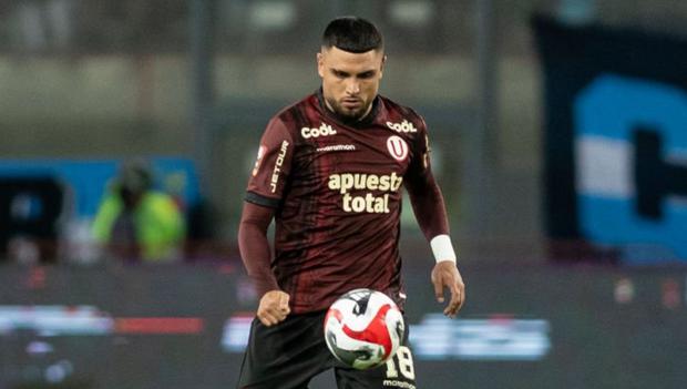 Rodrigo Ureña podrá volver a jugar desde la fecha 8 del campeonato, para el partido ante Cusco FC. (Foto: Getty Images)