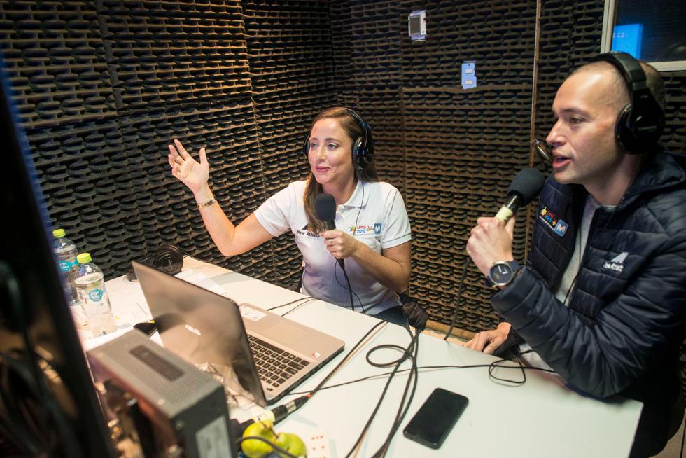 Conoce al equipo: Daniella Fernández Vassallo y José Carlos Armendáriz son 2 de los 19 talentos encargados de la cobertura de Movistar TV.