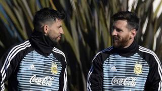 ¿Tanto sueño 'Kun? La broma de Lionel Messi a Agüero en la concentración de Argentina [FOTO]