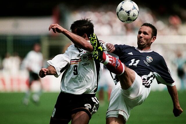 14. Sinsa Mihajlovic (Yugoslavia): 104 goles.