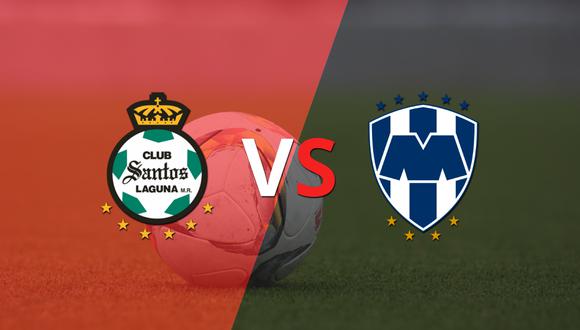Al comienzo del segundo tiempo Santos Laguna y CF Monterrey empatan 2-2