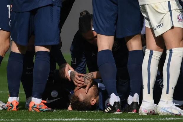 Neymar ha sufrido múltiples lesiones desde que llegó al PSG. (Foto: Getty Images)