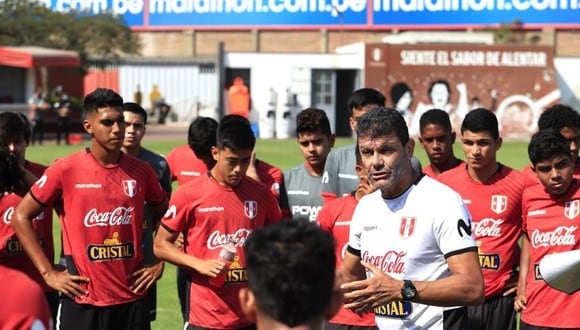 La Sub-20 de Perú se prepara de la mano de Gustavo Roverano | Foto: FPF