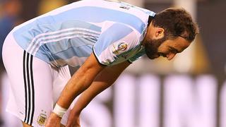 Sergio Romero:"Yo me pregunto todavía cómo no está Higuaín con Argentina"