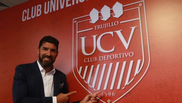 Sebastián Abreu asumió el cargo de director técnico en reemplazo de 'Chemo' del Solar. (Foto: prensa UCV)