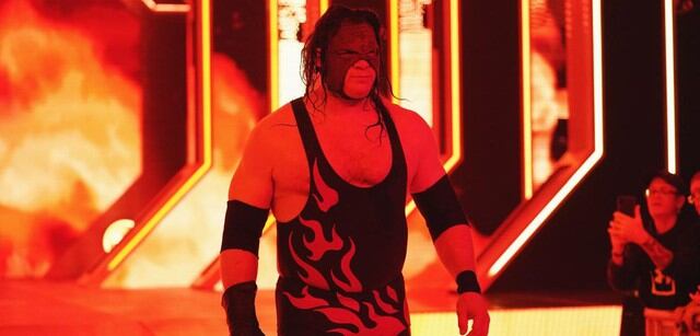 1. Kane con 44 eliminaciones. (WWE)