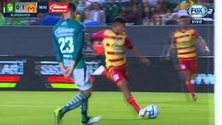 Con la suerte de su lado: Edison Flores remató, la pelota se desvió y Achilier anotó para Morelia [VIDEO]