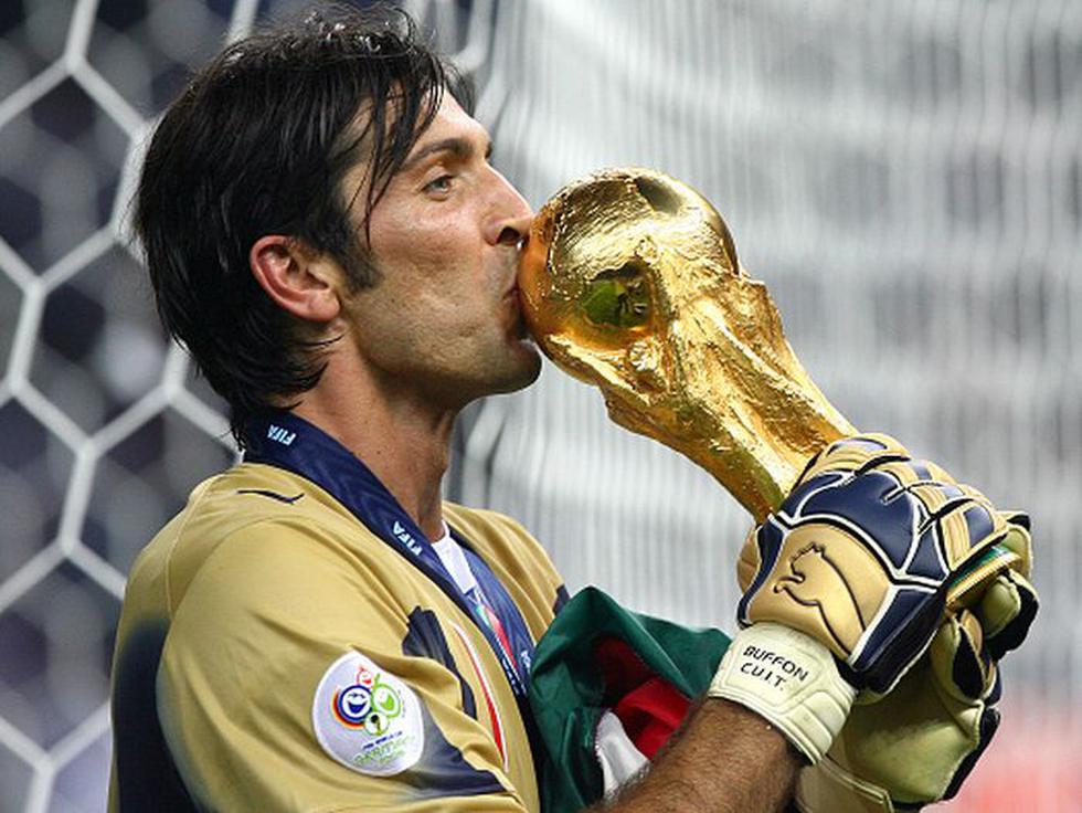 Gianlugi Buffon fue campeón del Mundial 2006, pero nunca de la Champions League. (Getty Images)