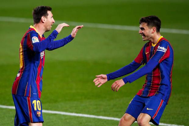 Messi y Pedri fueron compañeros en Barcelona. (Foto: Getty Images)