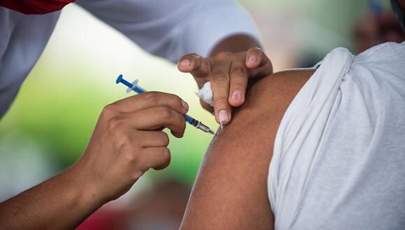Vacuna COVID-19 de 18 a 29 años: regístrate aquí y conoce los requisitos si vives en México (Foto: Getty Images)