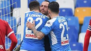 Se redimió de su último ‘blooper’: Ospina atajó un penal en el Napoli-Perugia por la Copa Italia [VIDEO]