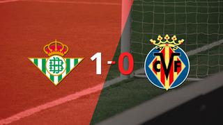 Betis aprovechó su localía y venció a Villarreal