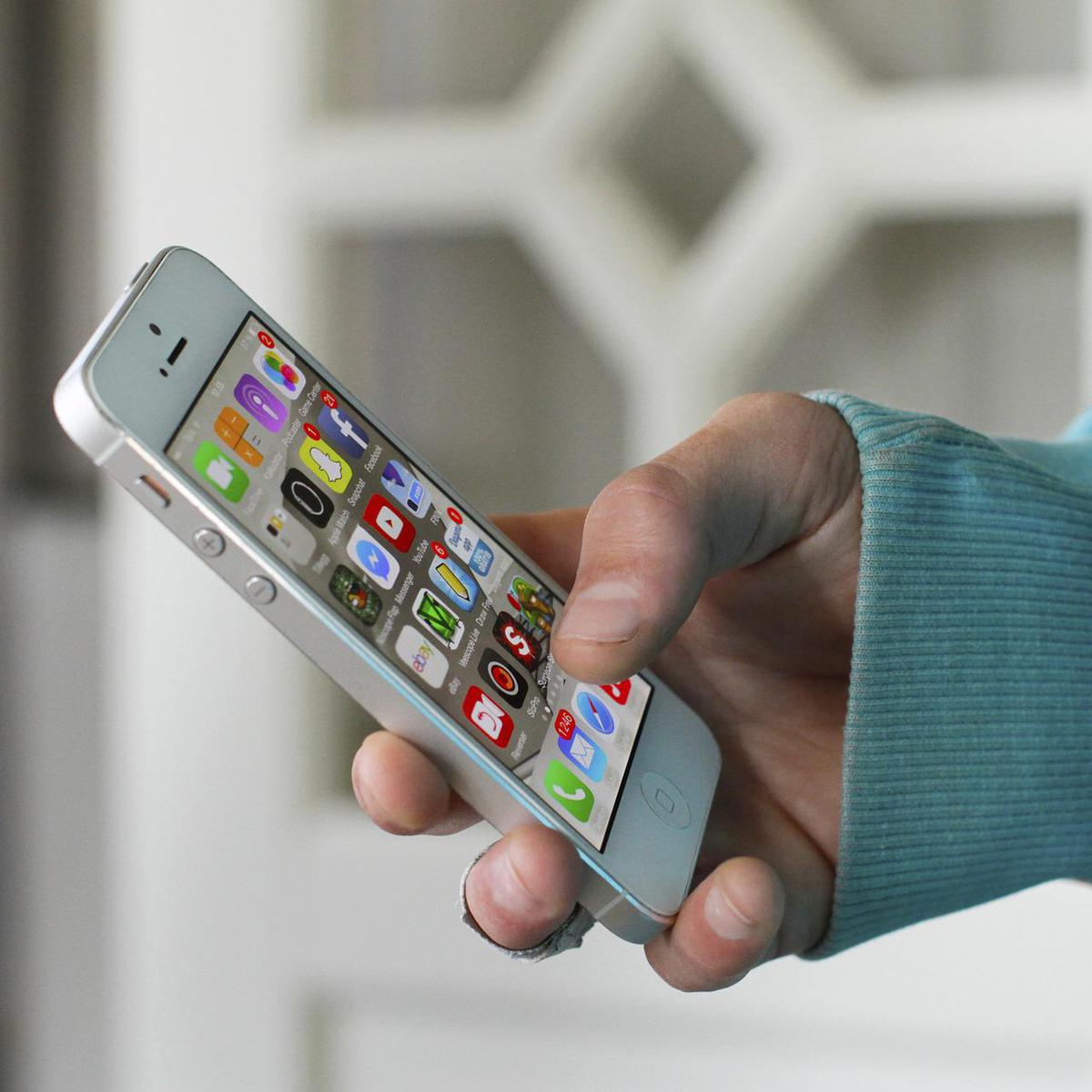 Cómo acelerar un móvil lento: trucos y consejos si tu iPhone o