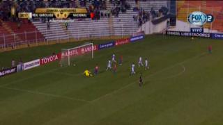Garcilaso vs. Nacional: Carlos De Pena casi anota el primer gol del partido, pero el palo se lo negó [VIDEO]