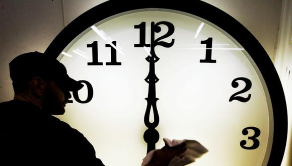 Cambio de hora en Chile 2022: ¿cuándo inicia el horario de verano y cuánto hay que adelantar el reloj?. (Foto: Agencias)